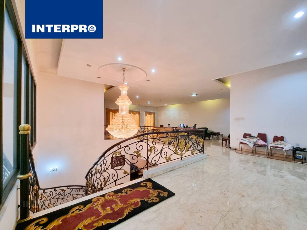 Rumah Dijual Mewah Permata Buana INTERPRO